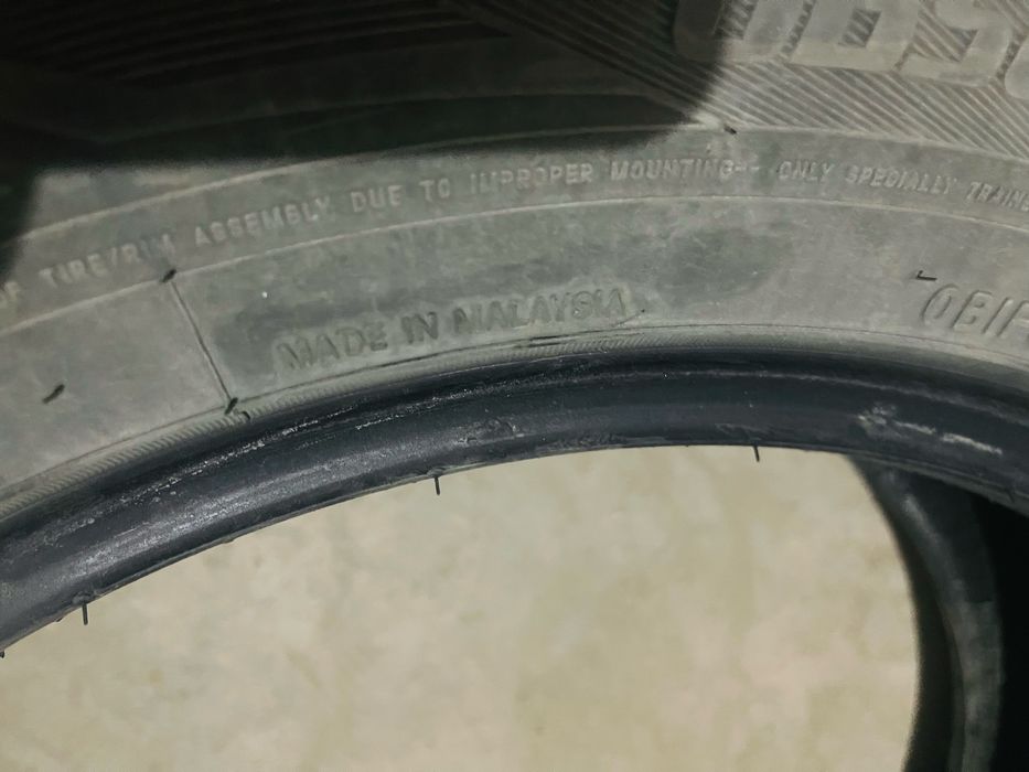 Продам зимние баллоны шипованные