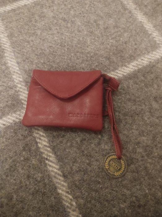 Картодържател от естествена кожа