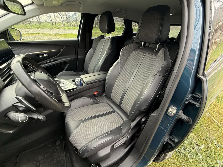 Peugeot 3008 1.5D 2022 НА ЧАСТИ ( пежо 2021 2023 ЗА ЧАСТИ )