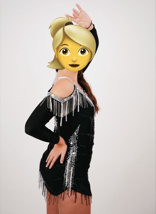 Vand rochie dans latino