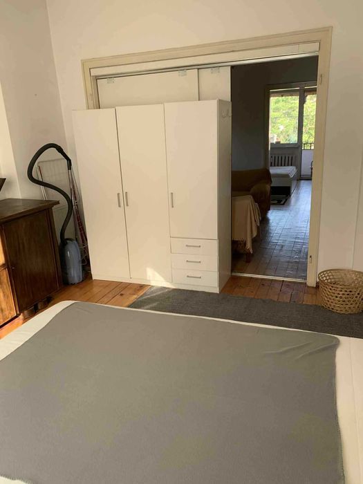 Дава се под наем Тристаен апартамент в София, Център - 80 кв.м за 663 € - Снимка #1