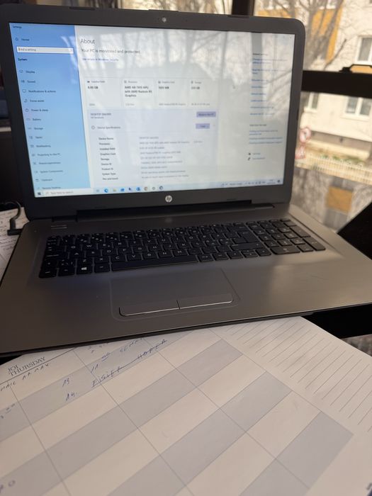 Laptop HP Pavilion 17-y,A8-7410 2.20Ghz,8GB,256GB SSD,Amd R5 1GB,17.3"