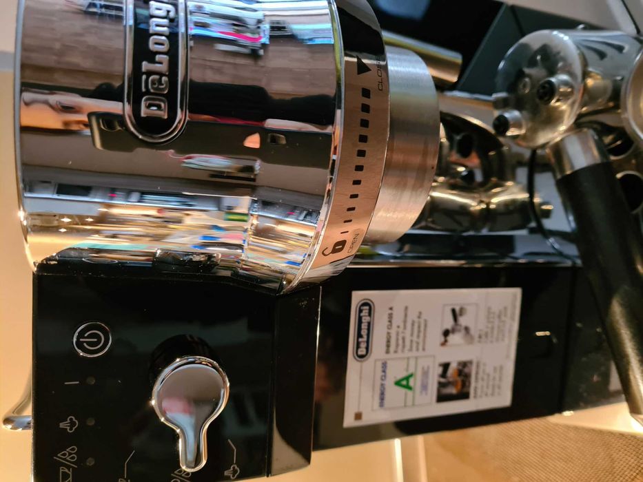 Кафемашина DELONGHI