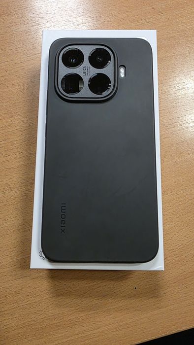 Xiaomi 15t pro   12+4RAM/512GB