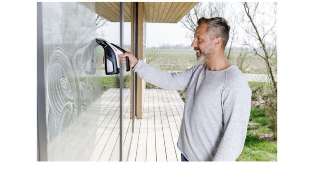 Уред за почистване стъкла