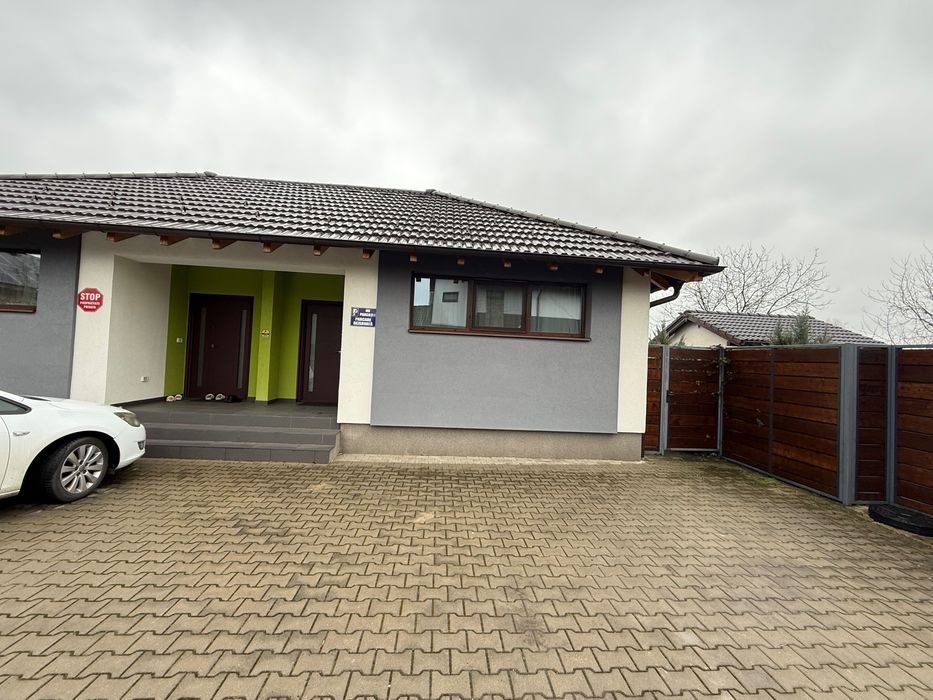 Proprietar închiriez apartament /duplex 2 camere,terasă ,Giroc