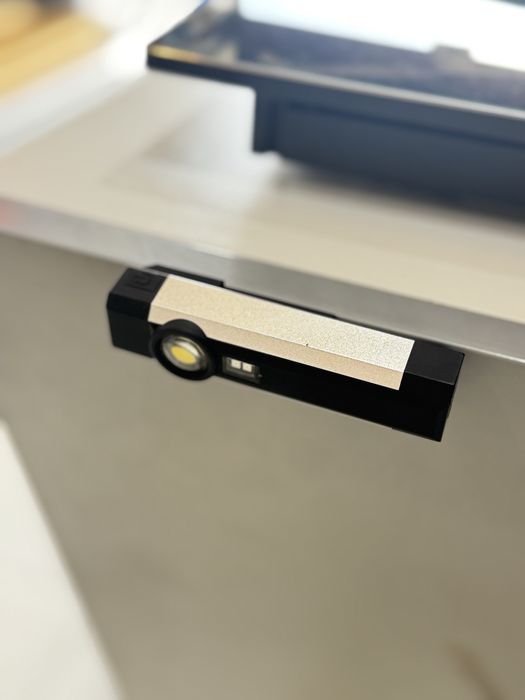 Teyes by фонарик магнитный акамуляторный led