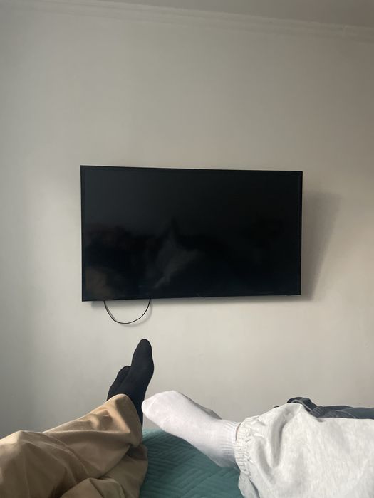 Телевизор Samsung 120 см