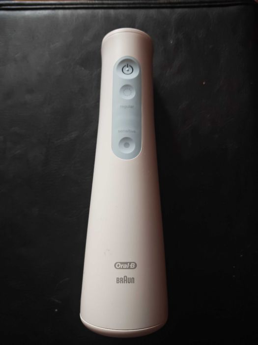 Voi vinde un irigator.