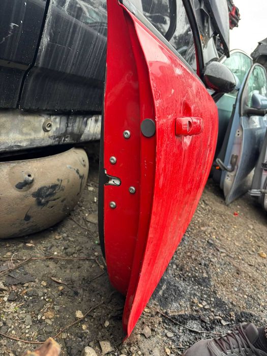 Usa dreapta fata Opel Combo an 2013