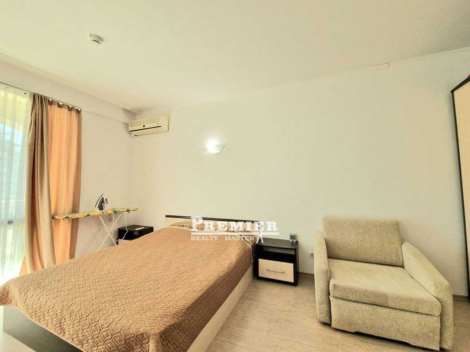 Продава се Двустаен апартамент в к.к. Слънчев бряг - 86 кв.м за 1105 €/кв.м - Снимка #2