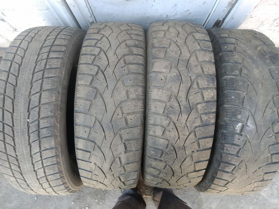 Продам шины 237/70/16