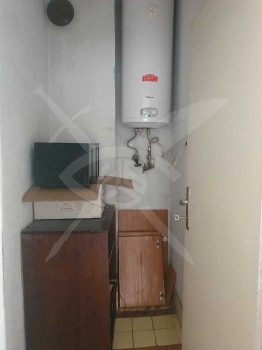 Продава се Тристаен апартамент в Варна, Център - 90 кв.м за 1989 €/кв.м - Снимка #9