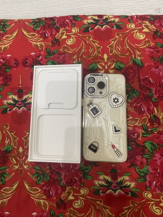 Продам айфон 14 про макс