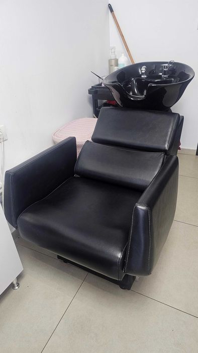 Scafa coafor, scaune