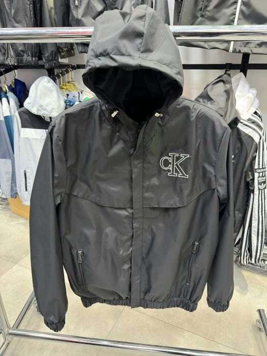 Най-новите модели якета на Adidas,Lacoste, Puma, Nike, Calvin Klein