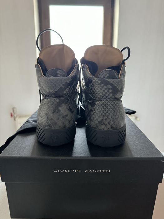 Sneakers Giuseppe Zanotti 42/5