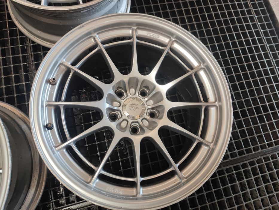 Enkei nt03+m 18x8.5/10 5x120