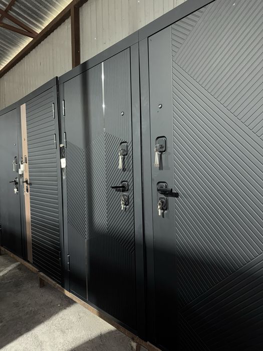 Двери межкомнатные и входные