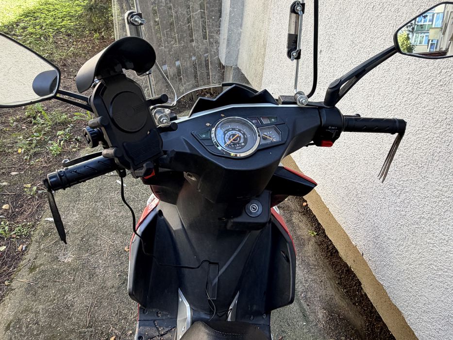 Adamoto scuter 125cc fara permis cat.b