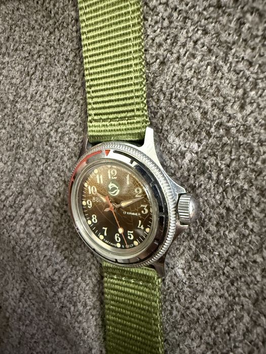 Съветски ретро коленционерски часовник Восток амфибия делфин , Vostok