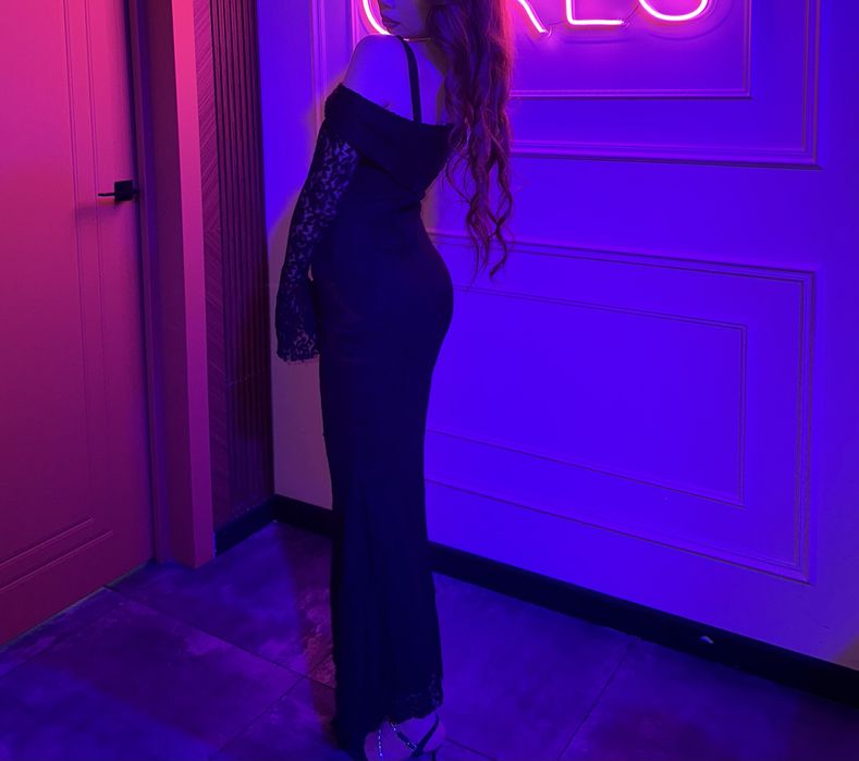 Продаю платье б/у ! Алматы есть торг !