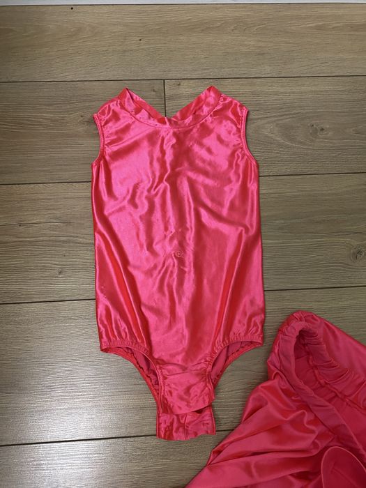 Продам танцевальный костюм