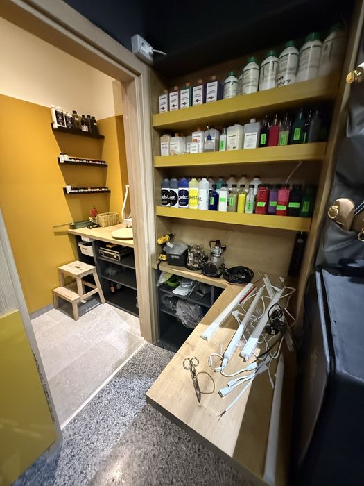 Spatiu comercial -25 mp