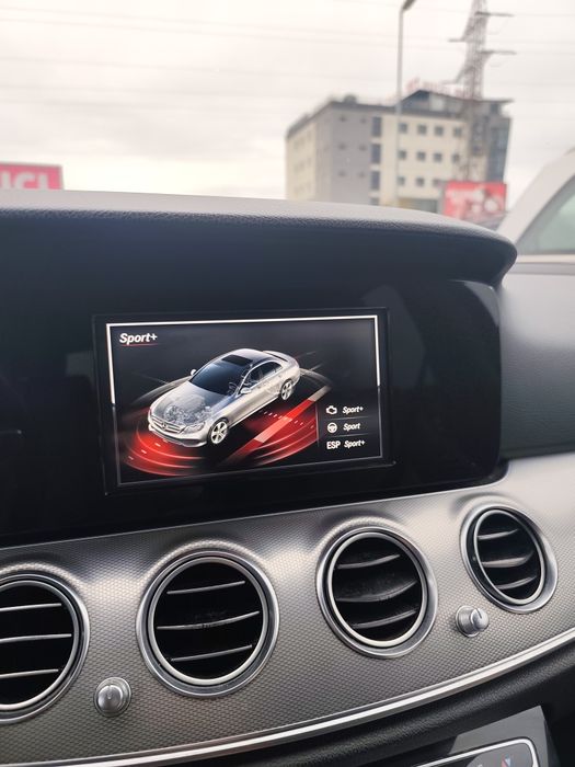 Mercedes-Benz E200  D