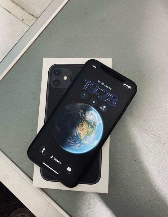 Продам айфон 11 128 гб