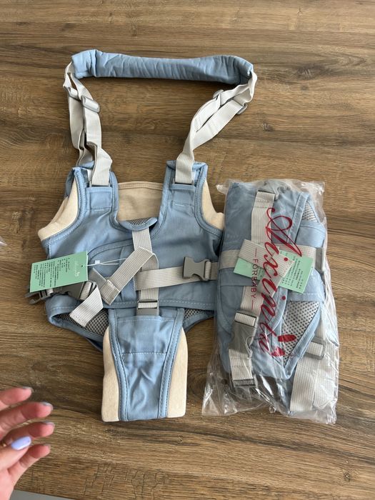 Ham ergonomic pentru bebelusi