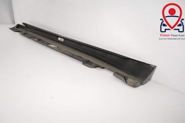 Декоративна лайстна Праг Дясна Оригинална В Добро Състояние Мерцедес-Б