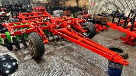 Лущильник дисковый скоростной захват от 3х метров до 8 м. Артайус