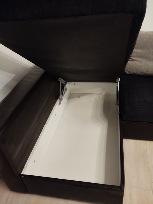 Colțar extensibil 3 locuri cu lada de depozitare