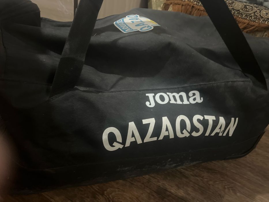 Чемодан сумка  в хорошем состоянии