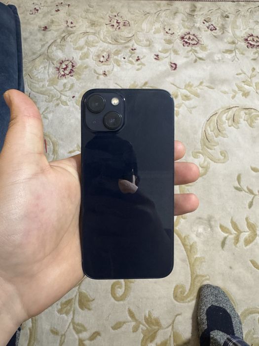 продам iphone 13