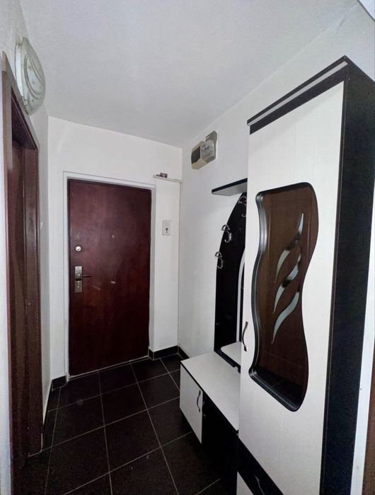 Apartament cu 3 camere