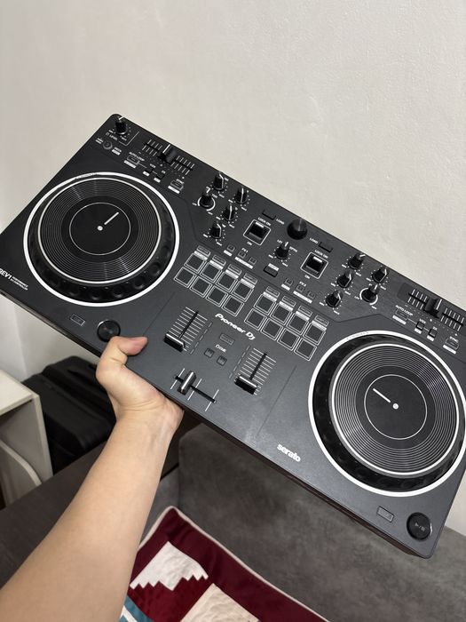 диджей контроллер