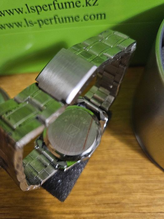 Часы женские от LS Perfume