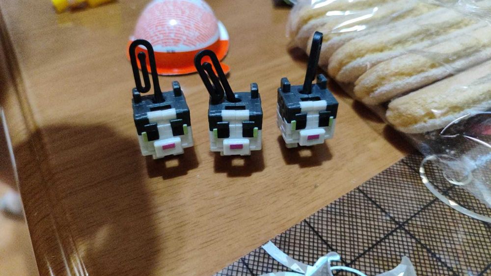 Обмен kinder joy maincraft или продам