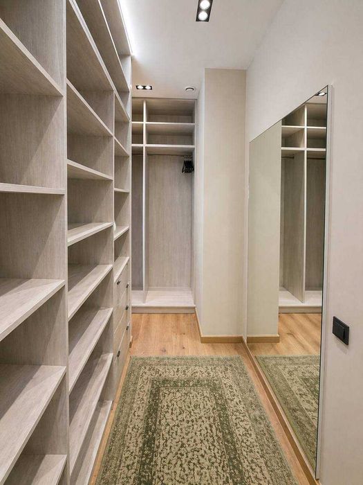 ПРОДАЁТСЯ 3/5/10 квартира в ЖК "Казахстан" на Ц6 метро Минор