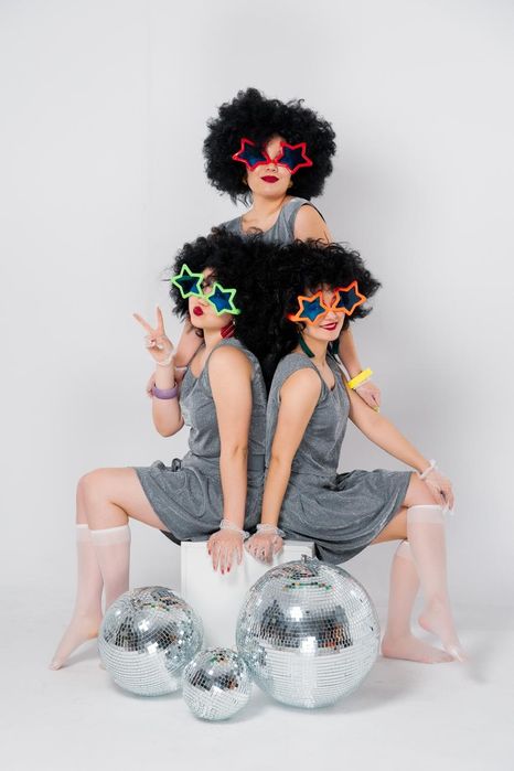 Продаю костюмы для выступления