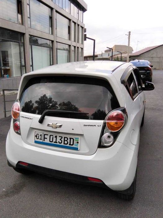 Chevrolet spark 2010