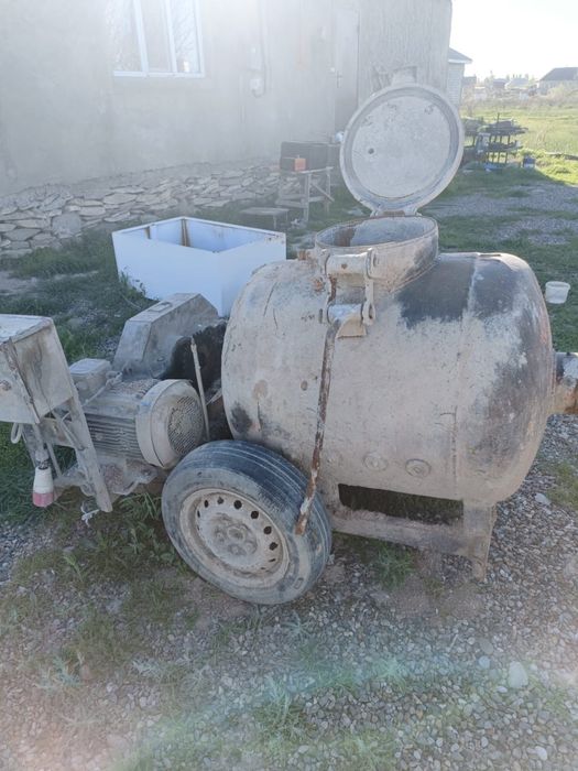 Агрегат для полусухой стяжки