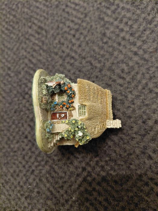 Lilliput Lane ръчно изработена в UK колекционерска къщичка