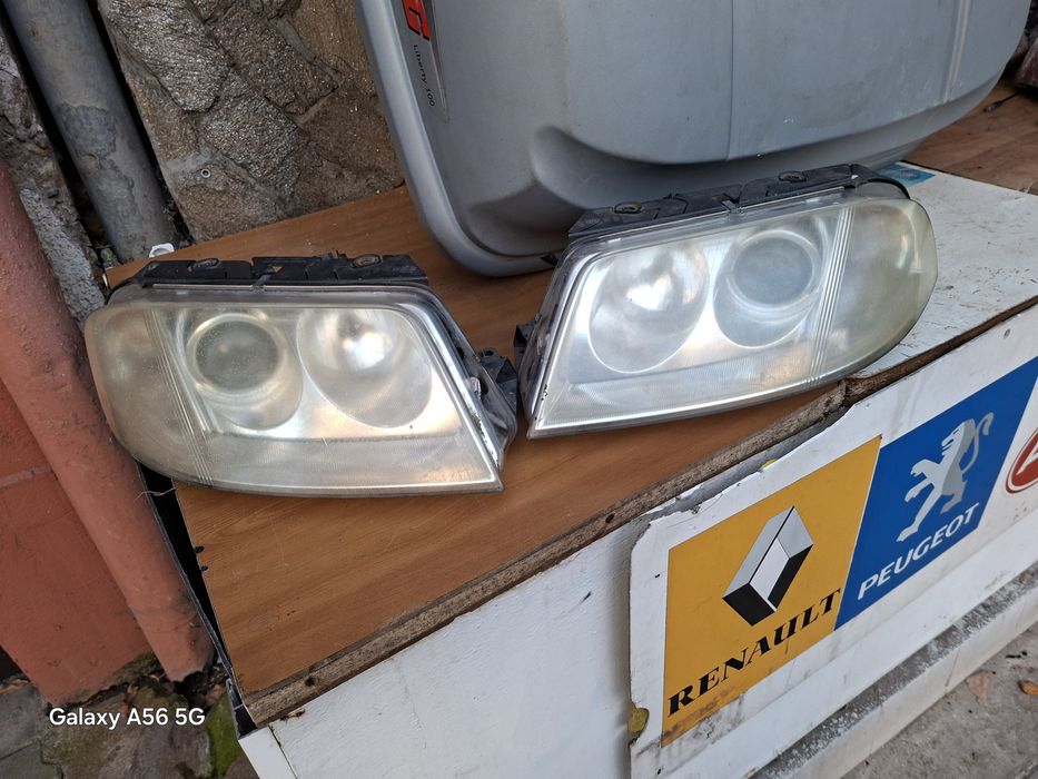 Оригинални фарове Vw Pasaat  00 /05г./ляв.десен