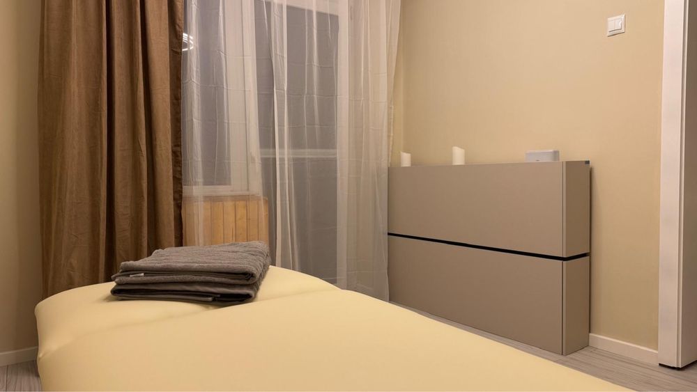 Ești specialist(ă) în make-up sau cosmetică?