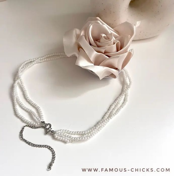 Луксозни чокъри с  рози в различни цветове