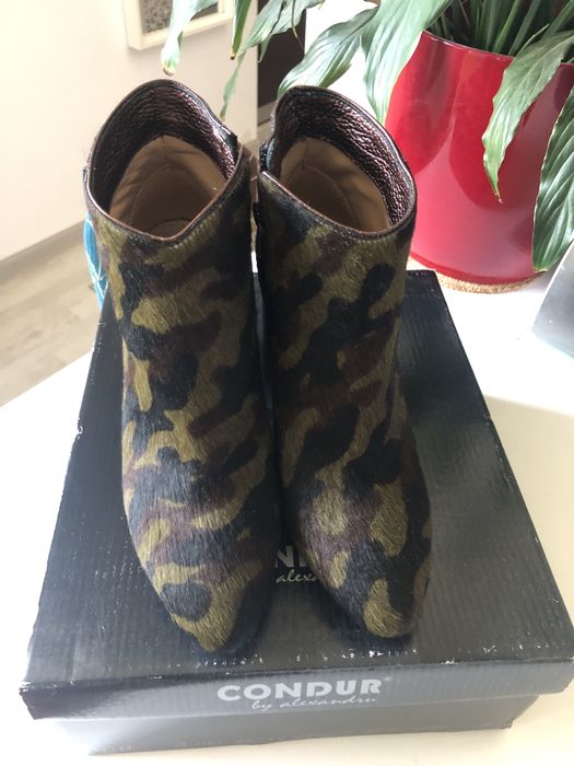 Botine piele naturala/par natural de ponei