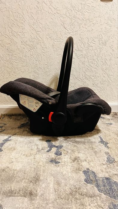 Продаётся детское авто кресло